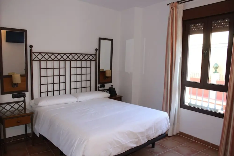 Superior Double room with balcony and with city view