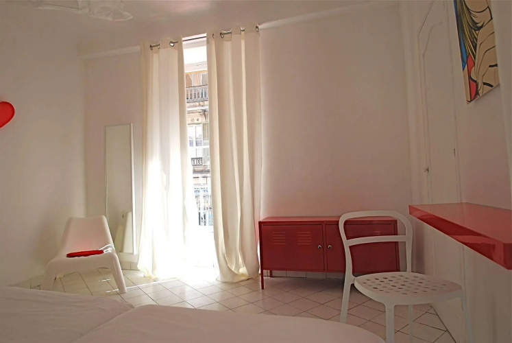 Nice Art Hotel - Hostel