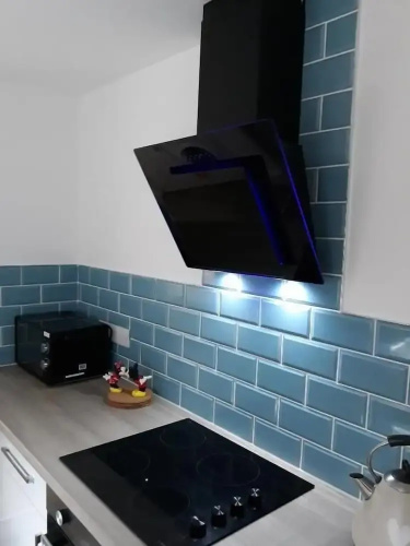 Bright & Comfy 3-Bedroom Flat in Kexgill