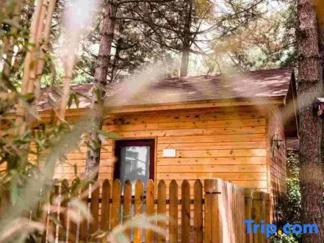 Sanhe Yijingyuan Homestay