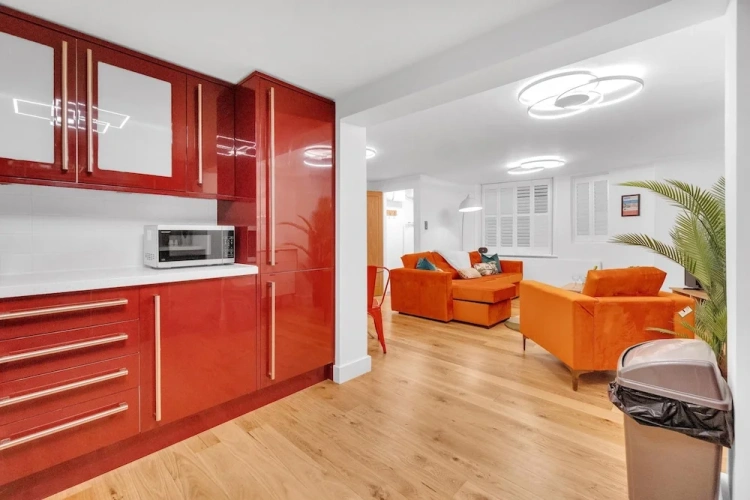 Triple Apartment