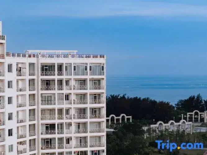 Suolai Shidi High-end Seaview Homestay (Beihai Silver Beach International Sailing Dock)