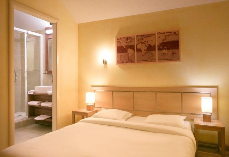 1 Bedroom Double Apartment