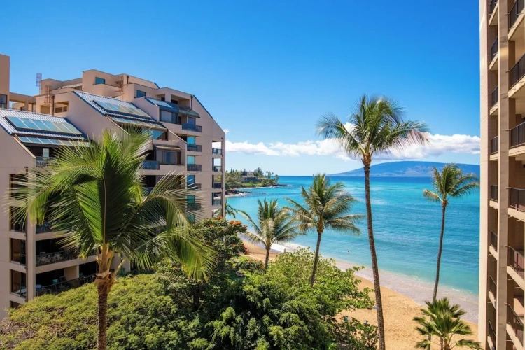 2 Bedrooms Standard room with balcony and oceanfront