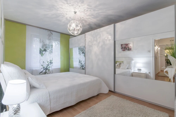 PRIVATE APARTMENT ISARSTRAßE