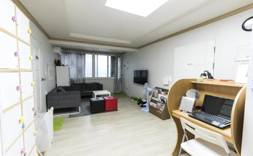 10 Guesthouse - Hostel