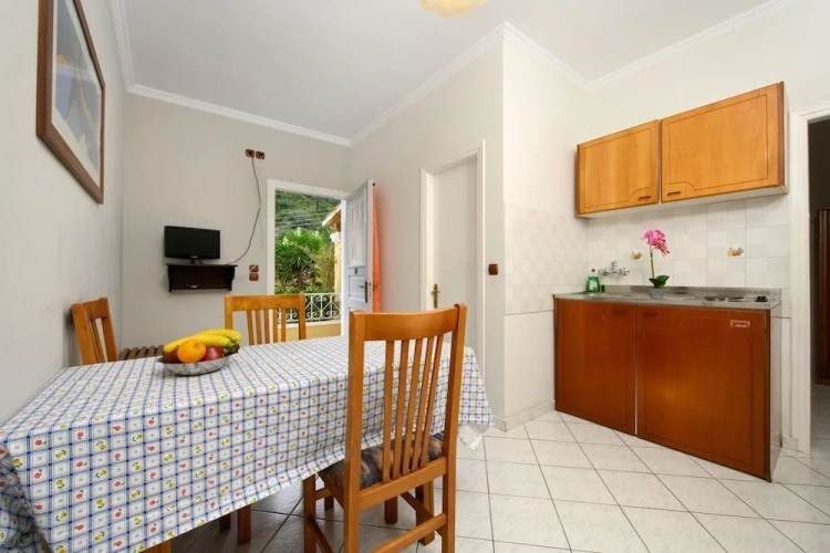 1 Bedroom Apartment with balcony