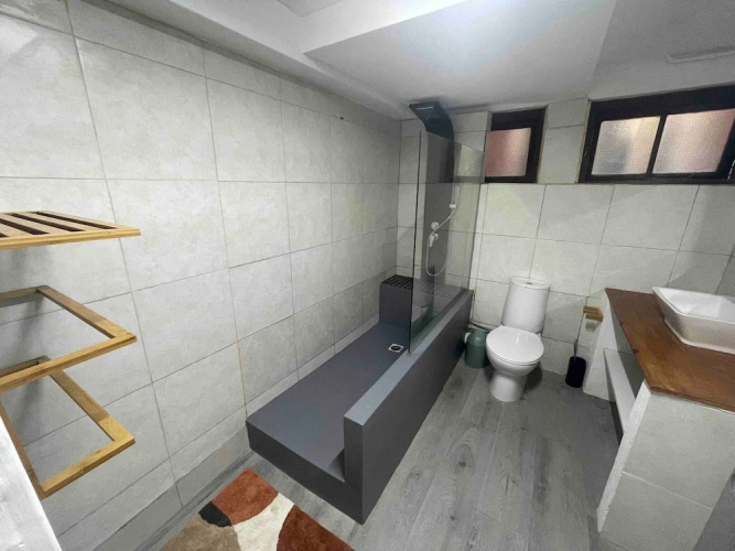 Lavish Camps Bay Pool Side Apartment