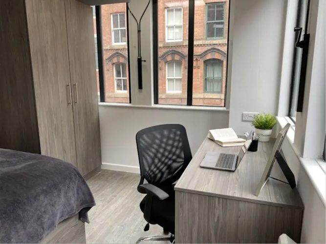Classy Rooms STUDENTS Only MANCHESTER