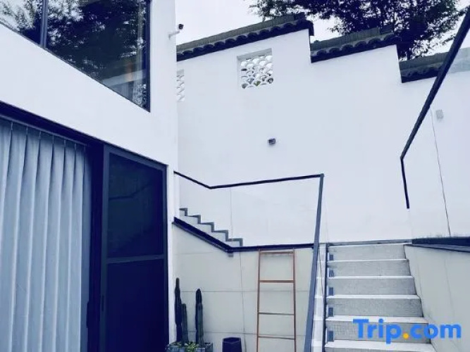 three trees single villa