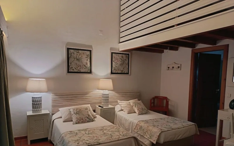 Standard Double room with view