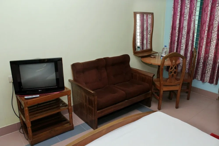 Economy Twin room