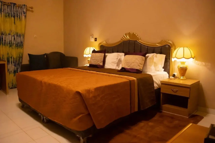 Ramada Pearl Hotel