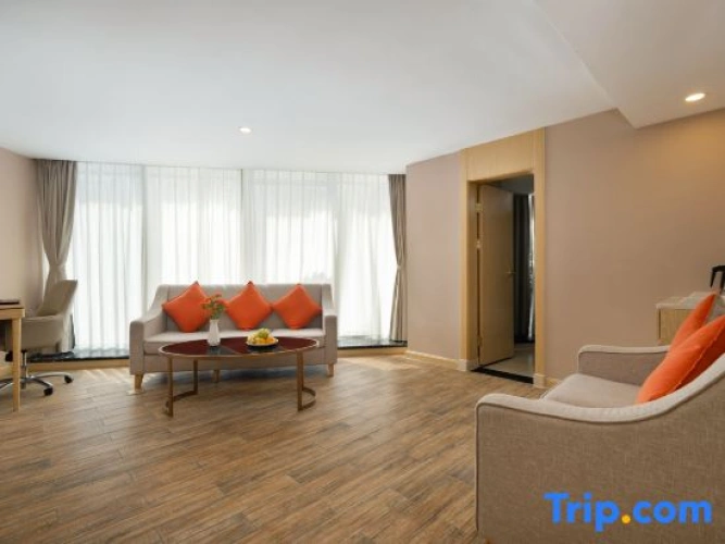 Double Suite