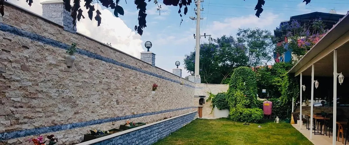 Gunizi Motel