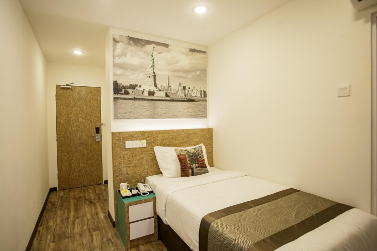 Standard Single room