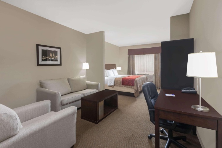 Double Suite