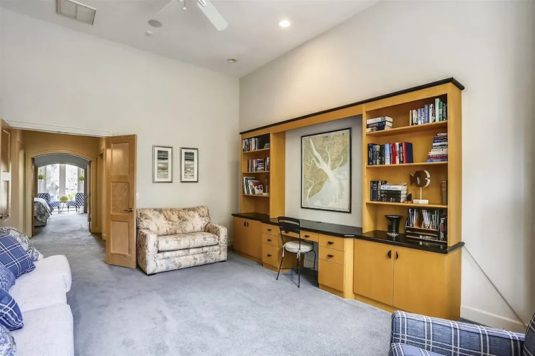 Sea Lane 29
