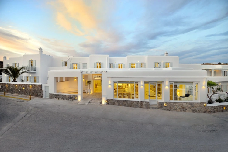 Hotel Petinos