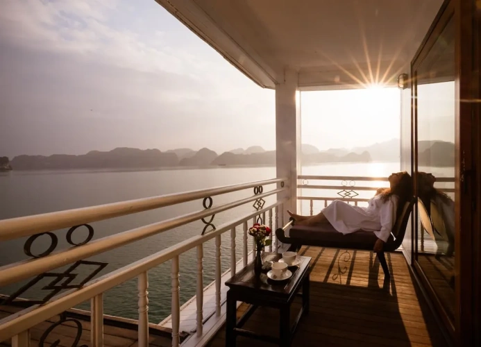 1 Bedroom Premier Suite with balcony and with ocean view