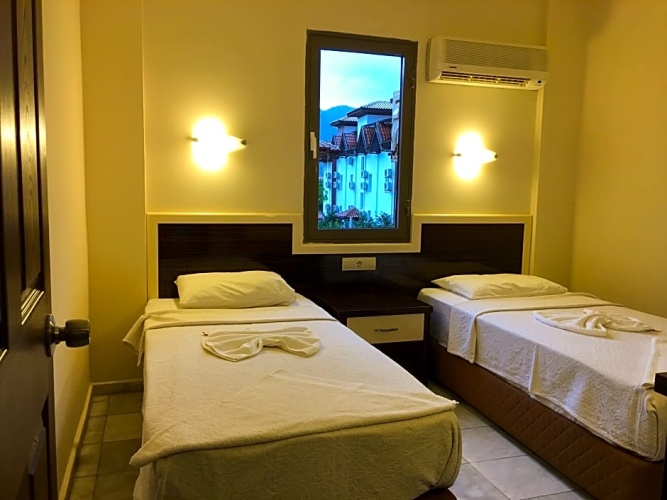 2 Bedrooms Apartment
