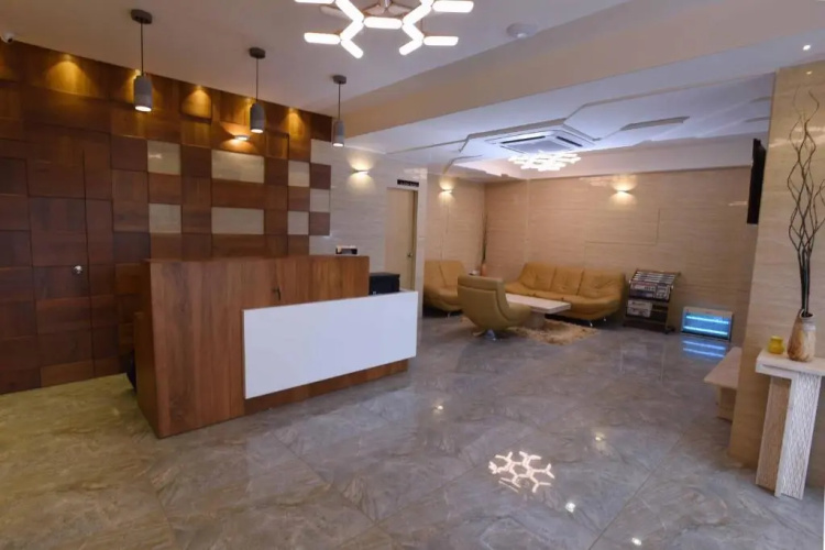 Hotel Grand Elegance