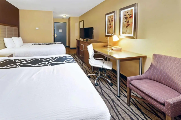 Holiday Inn Express Butte