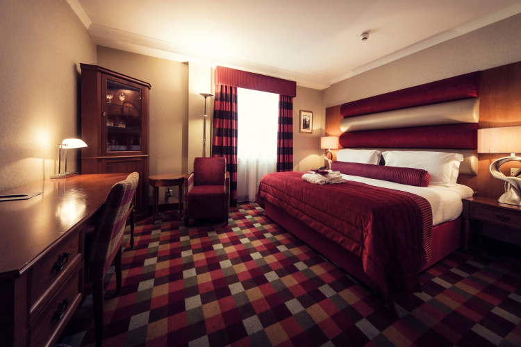 Carlton George Hotel