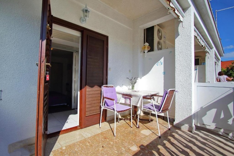 Economy Double room with balcony and with sea view