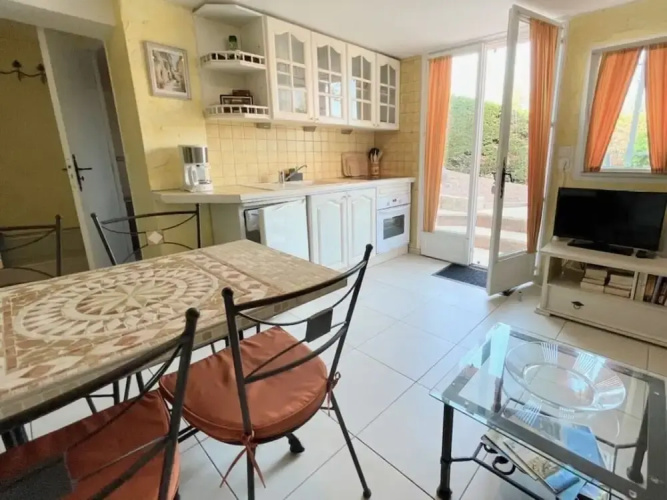 Rose Comfortable Holiday Residence