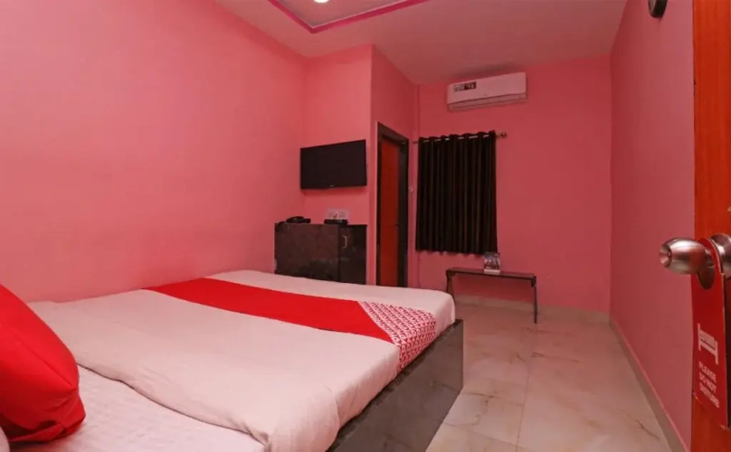 Zapper By OYO Rooms