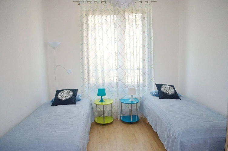 Bright spacious apartment