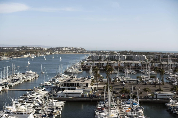Double Junior Suite with balcony and with harbour view