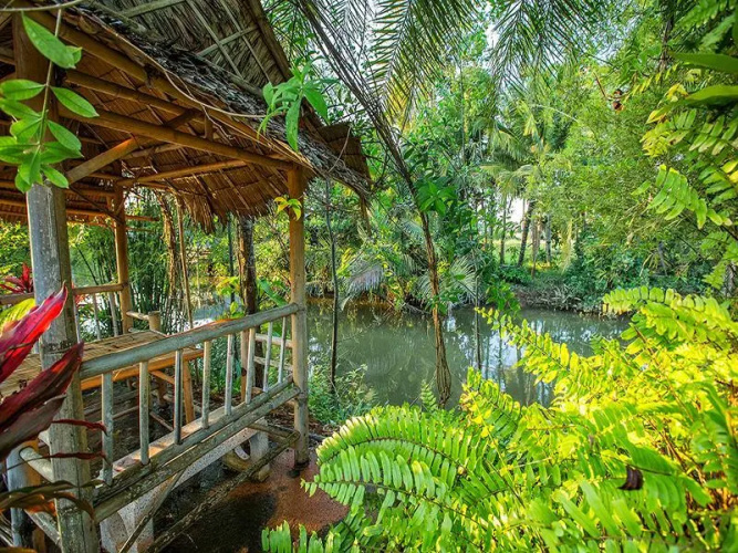 Baan Suan Rim Num Resort