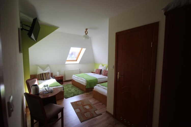 Standard Quadruple room