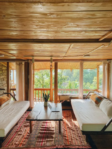 Toce House