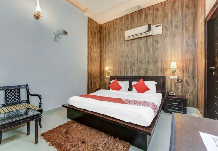 Hotel Deep by OYO Rooms