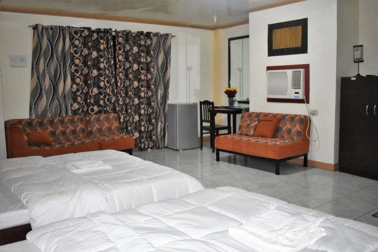 Nikita's Place Hotel