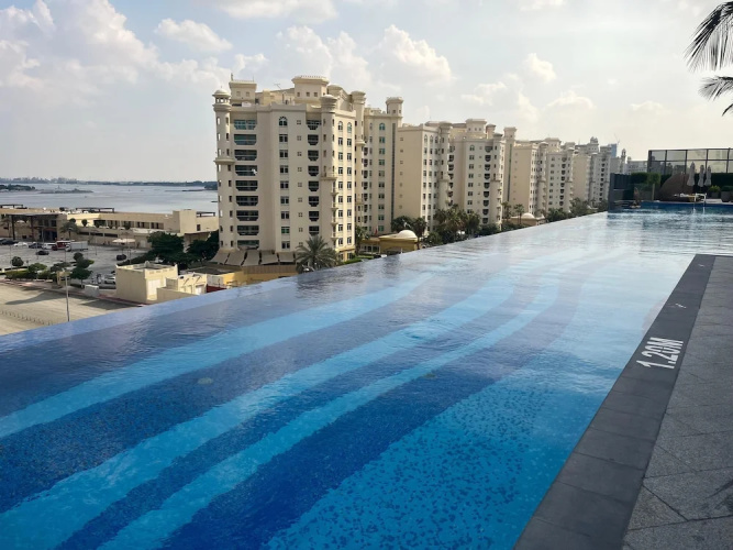 Captivating 2-bed Apartment in Dubai