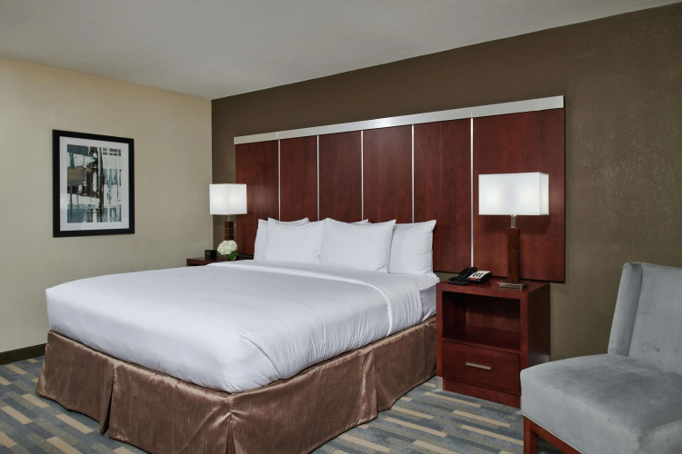 DoubleTree by Hilton Raleigh Crabtree Valley