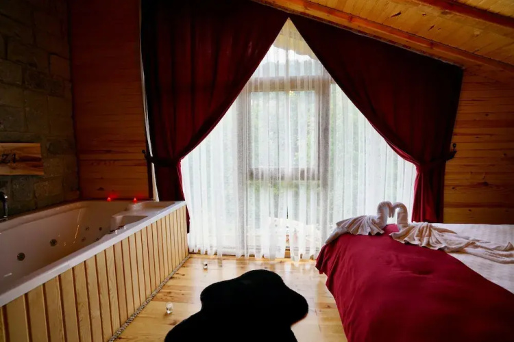 Dere Ağzı Tatil Köyü