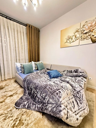 Royal Rentals on Yangi Almazar Street 11B