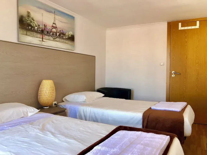 Room-3lisbon Downtown Private Bedroom Ri