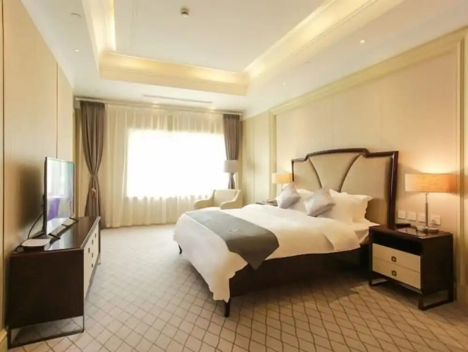 Yihe Longbai Shanghai