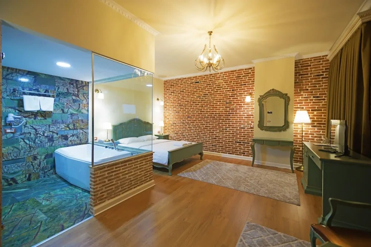 Classic Double Suite