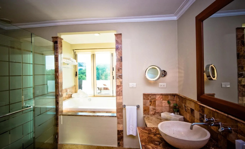 Valentin Imperial Riviera Maya – All Inclusive – Adults Only