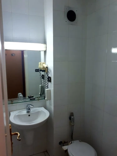 Standard Twin room with city view