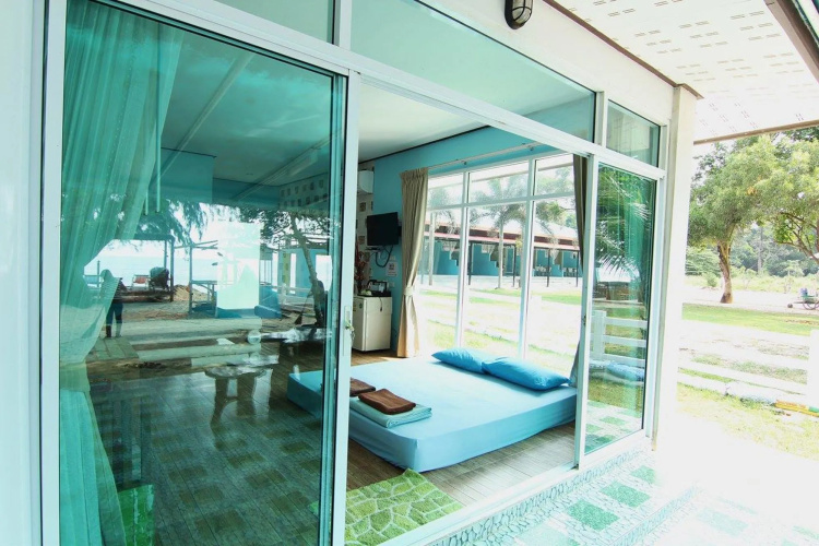 Ton-Aor on the beach resort & restaurant