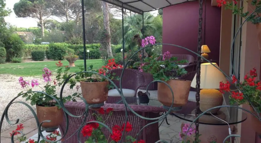 Villa Bouganvillea