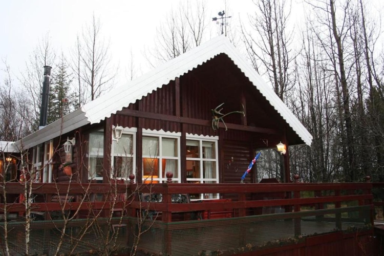 2 Bedrooms Cottage